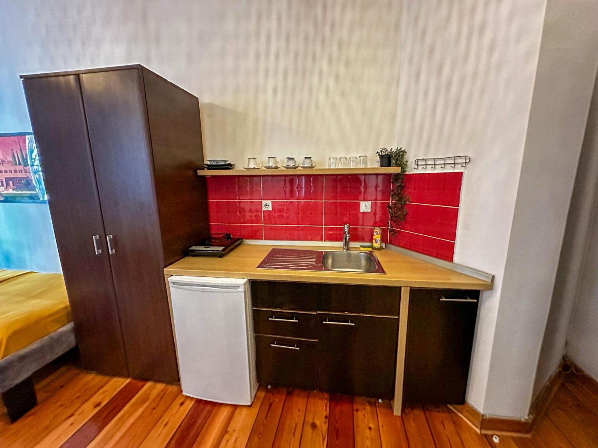The Only One Apartments Nis Bagian luar foto